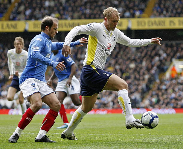 利就中卫埃 利就中卫埃