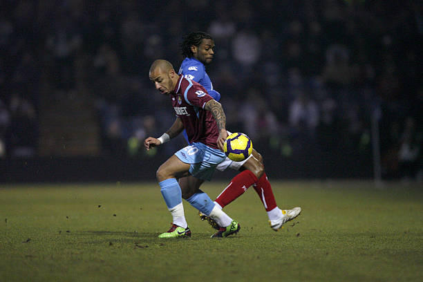 这位年轻前 这位年轻前