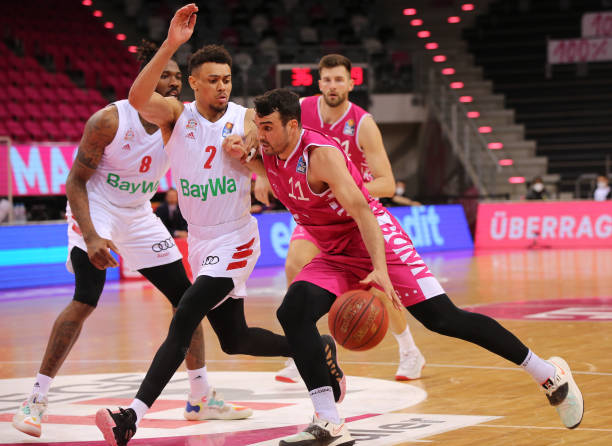 与防守干扰 与防守干扰